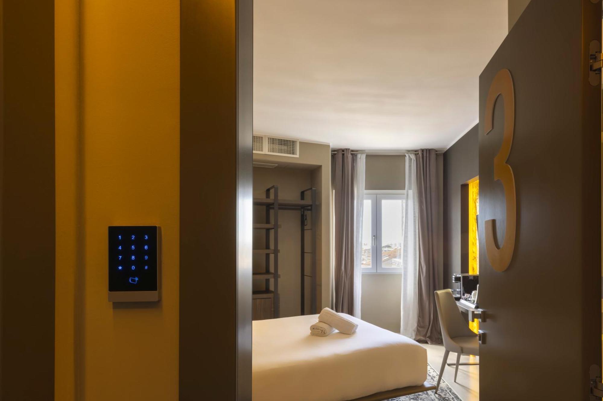 Milestone (adults Only) Quartu Sant'Elena